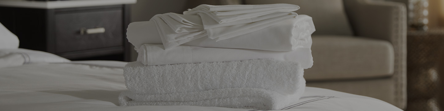 Bath Towel, 27x54, 17 lb/dz, White, Crown Touch, Bath Towels, Towels, Bed and Bath Linens, Open Catalog